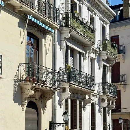 La Loge Al'aix شقة *