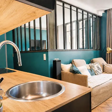 La Loge Al'aix شقة